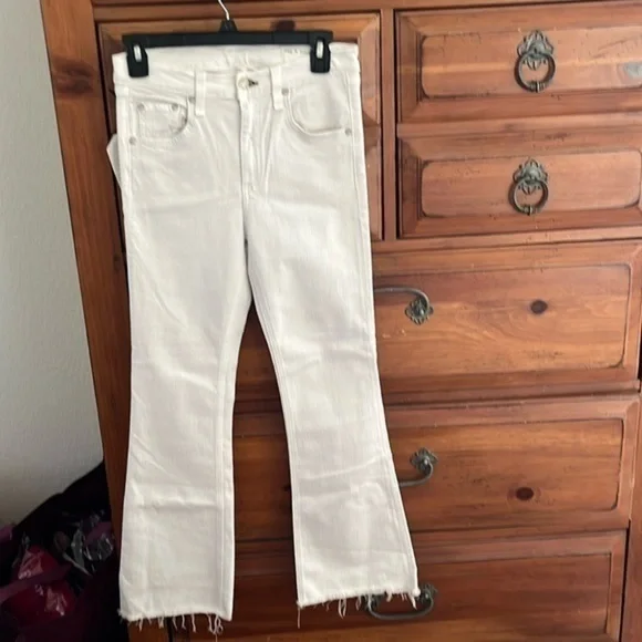 Rag and Bone Women’s Crop Flare White Size 27 and 29 NWT - Picture 1 of 12